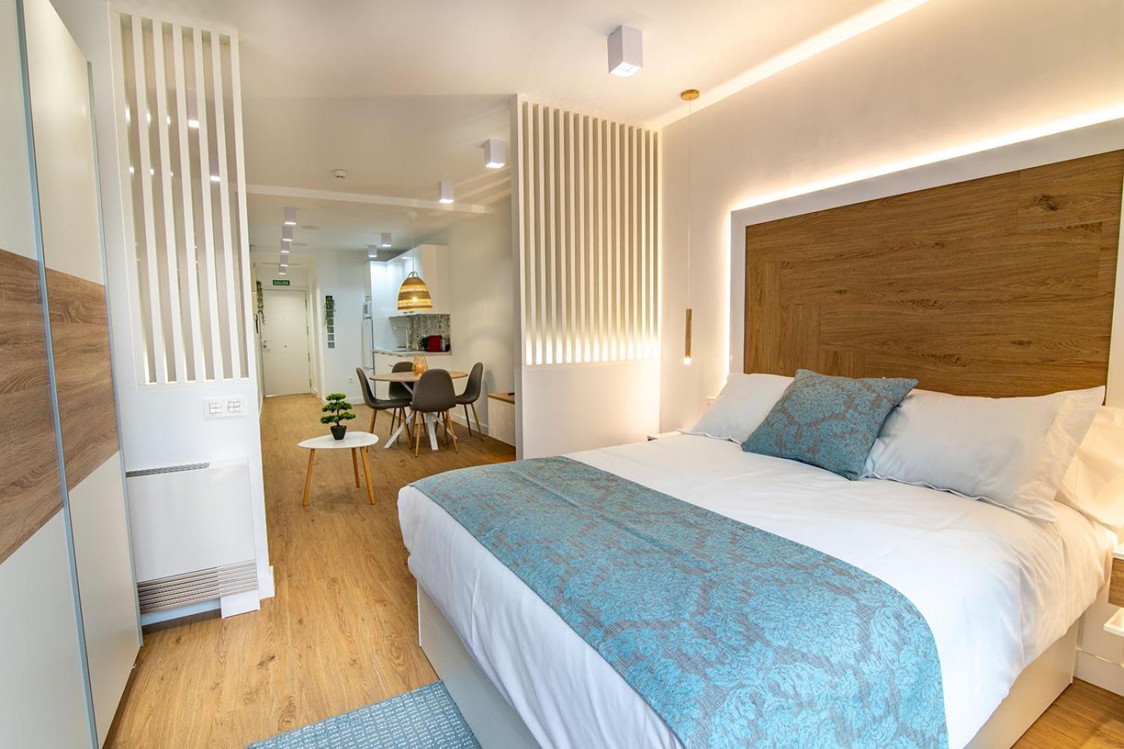 Mq Suites Veronica Valdepeñas Buitenkant foto